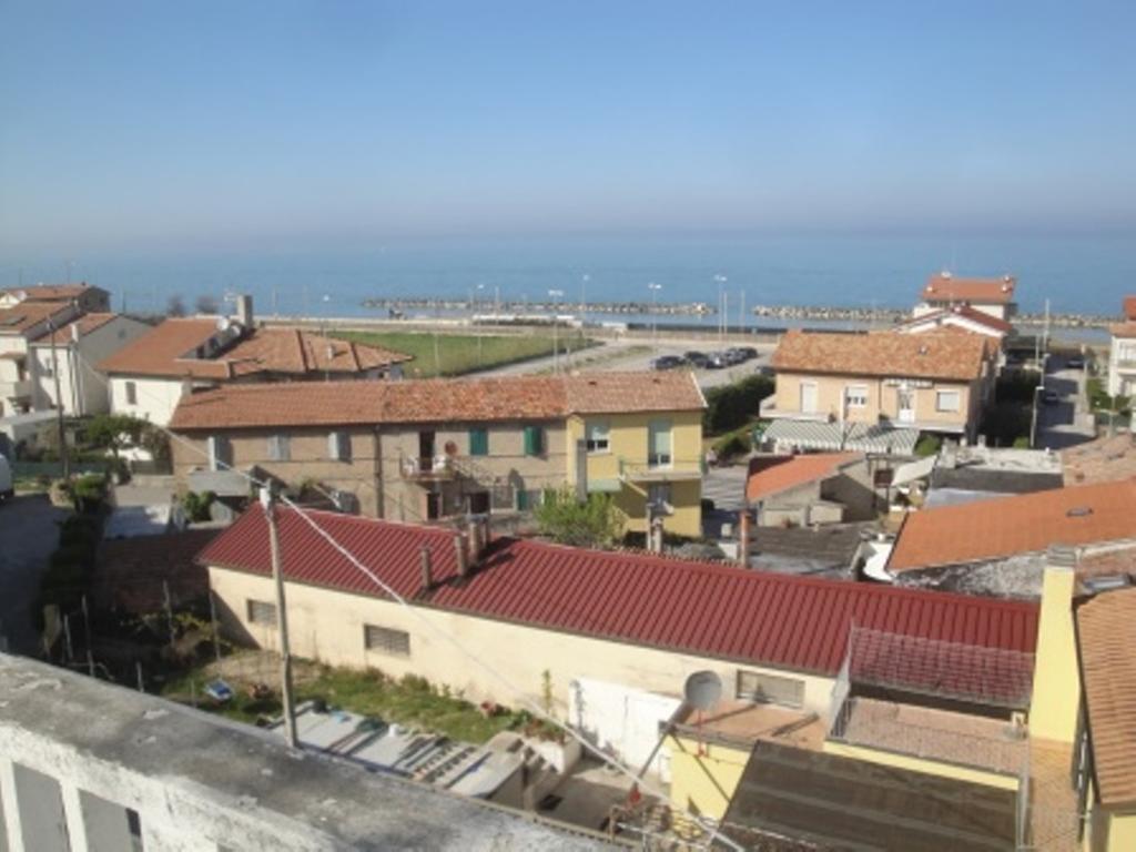 Terrazza Sul Mare Bed and Breakfast Fano Buitenkant foto
