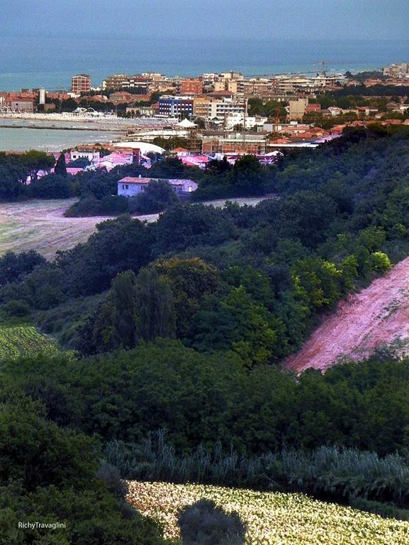 Terrazza Sul Mare Bed and Breakfast Fano Buitenkant foto